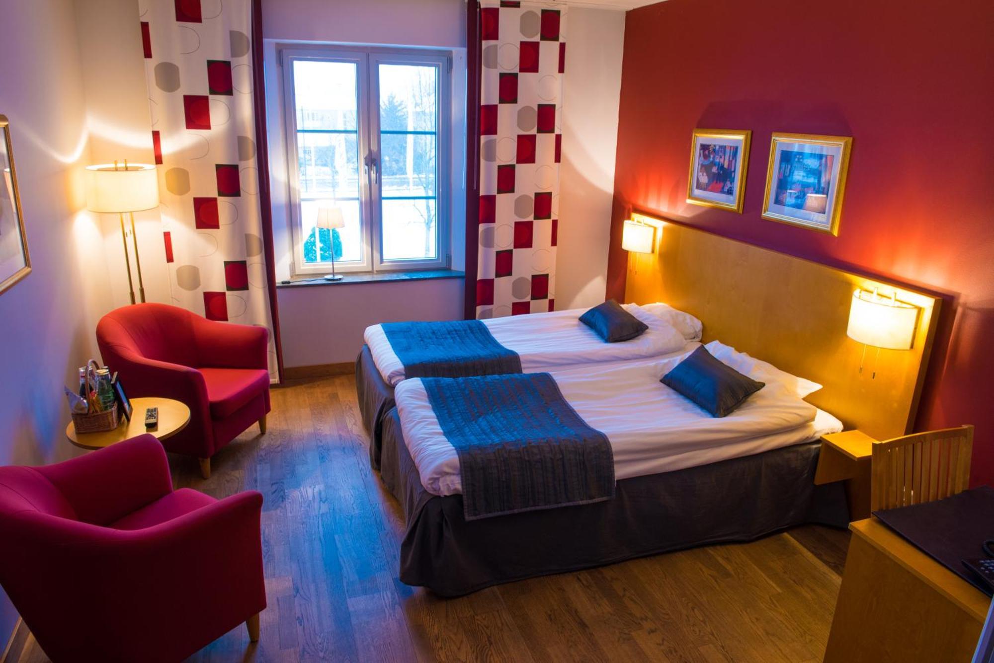 Hotel Lumber&Karle Kvänum Zimmer foto